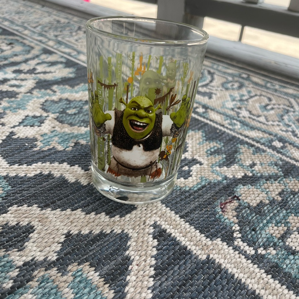 Vintage 2010 McDonalds Glass Collectibles-Sherk